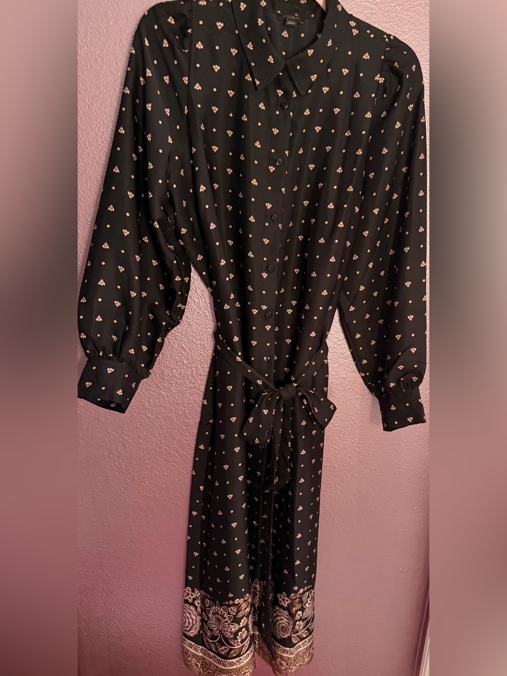 Ann Taylor Factory Black Heart-Print Tie-Waist Button-Front Long Sleeve Dress